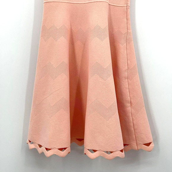 John + Jenn Madelyn Peach Melba Sleeveless Cut Out‎ Hem Mini Dress Size Small - Picture 5 of 7